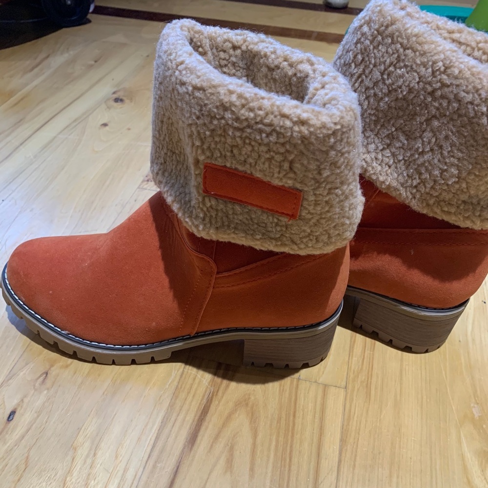 Wool-Lined Booties - image 2